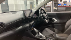 Toyota Yaris 1.5 Hybrid Icon 5dr CVT Hybrid Hatchback